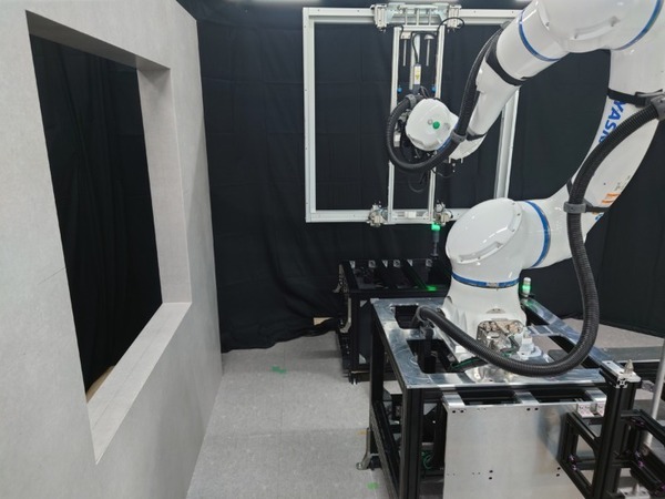 【業界初】非木造建築用窓施工ロボット「MABOT」をYKK APが開発　ビル建設現場での実証実験を開始