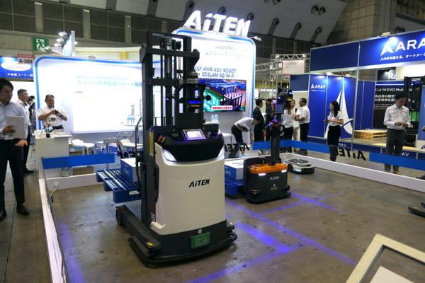 次のマテハン自動化の狙い目は自動フォークリフトか　後付け自動化や遠隔操作機も登場【国際物流総合展2024】
