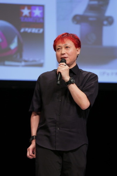 人機一体の汎用人型重機　デザイナー根津氏、マクロスシリーズ河森監督のコンセプトスケッチ公開
