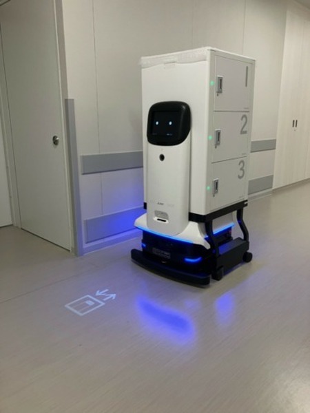 MEMSが自動搬送ロボット「MELDY」で年間1,368時間の削減効果を検証　医療スタッフ負荷軽減の実証実験