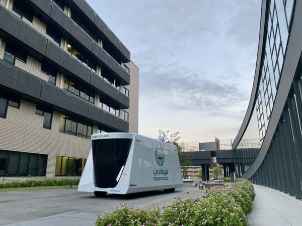 ドバイに移動遠隔自動運転の交番が登場　ドバイ警察と三笠製作所の共同開発車両がドバイWCとドバイ・エアショーに配備予定