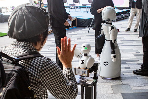 家族連れでちょっと先の面白い未来を体験「ちょもろー2024」レポート(1) ロボットや最新技術との触れあい編