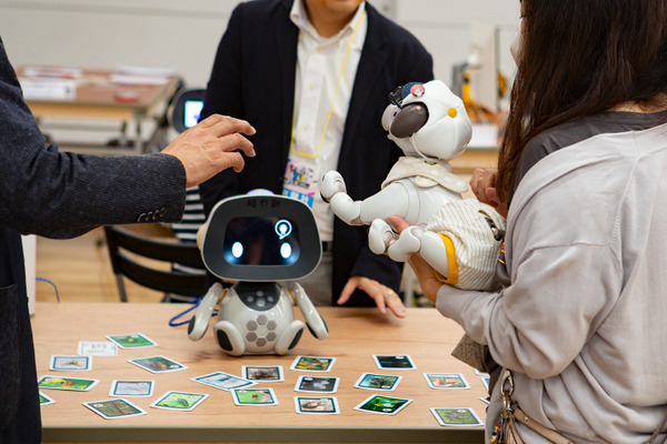 家族連れでちょっと先の面白い未来を体験「ちょもろー2024」レポート(1) ロボットや最新技術との触れあい編