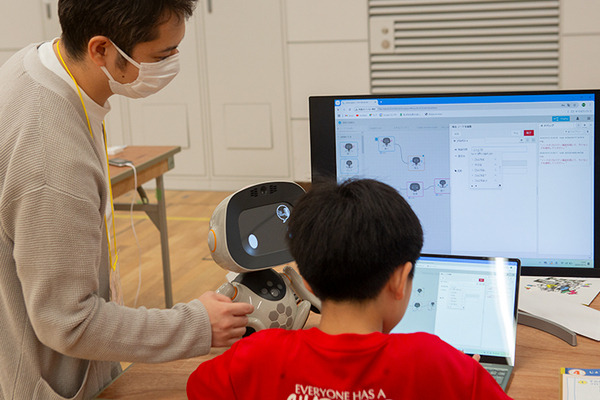 家族連れでちょっと先の面白い未来を体験「ちょもろー2024」レポート(1) ロボットや最新技術との触れあい編