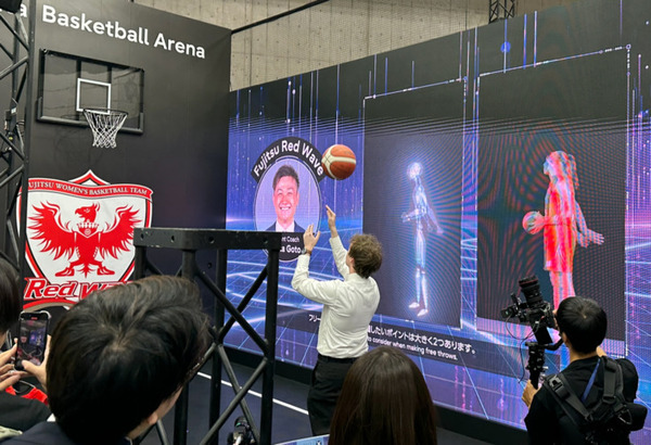 富士通　AIが生活の良いバディになる未来「スポーツ/ヘルスケア/能楽でAIがアドバイス」を体験展示　筆者も挑戦　CEATEC 2024