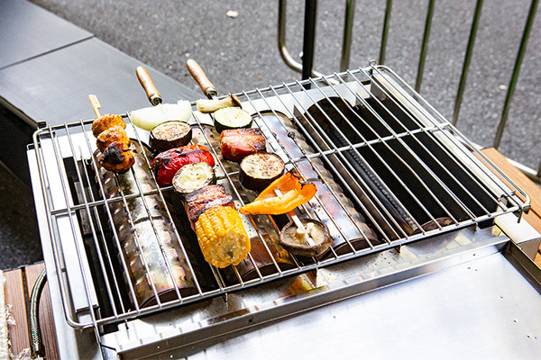 トヨタが使用時にCO2を排出しない次世代エネルギー「水素」を提案 「ポータブル水素カートリッジ」と未来の活用事例を解説します