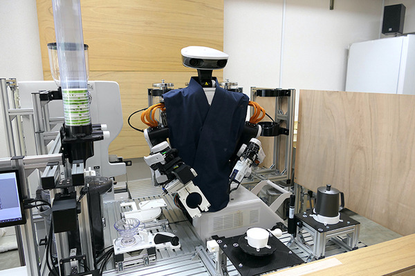 人型ロボットがコーヒーを淹れるお店「ハレとケ」は非日常と日常、人工物と自然物が交わるところ　埼玉・南浦和にオープン