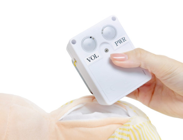 「かまって『ひろちゃん』にこにこバージョン2」の販売を開始　ぬいぐるみ部分は丸洗いが可能に