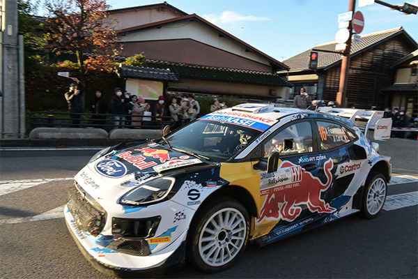 WRCラリージャパン トヨタGRが2024年の年間メーカー・チャンピオンを獲得！最終ステージでヒョンデを逆転【最終順位】