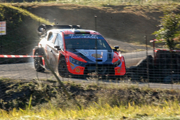 WRCラリージャパン トヨタGRが2024年の年間メーカー・チャンピオンを獲得！最終ステージでヒョンデを逆転【最終順位】