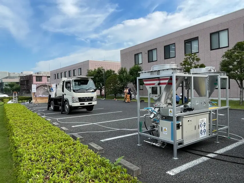 NEDO・慶應大・大林組　リアルハプティクスを応用「自動火薬装填システム」でトンネル切羽発破に成功