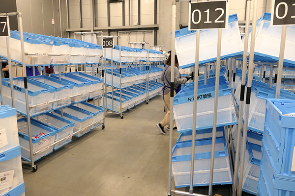 日販の物流新拠点「N-PORT新座」に自在型自動倉庫「ラピュタASRS」が導入　多品種少量在庫管理に対応