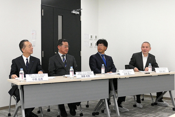東亜DKKが狭山拠点にAutoStoreを導入。掘り下げで段数を稼ぎ、出荷荷待ち時間も短縮。多品種の部品管理を効率的に