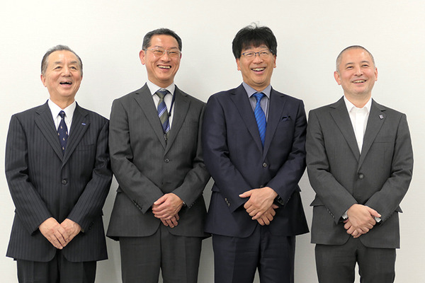 東亜DKKが狭山拠点にAutoStoreを導入。掘り下げで段数を稼ぎ、出荷荷待ち時間も短縮。多品種の部品管理を効率的に