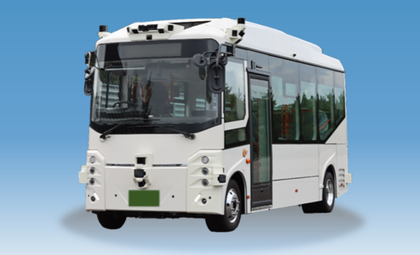 川崎市で都県をまたぐ自動運転バスの実証実験スタート、2027年度にレベル4の社会実装を目指す　出発式と試乗会を開催