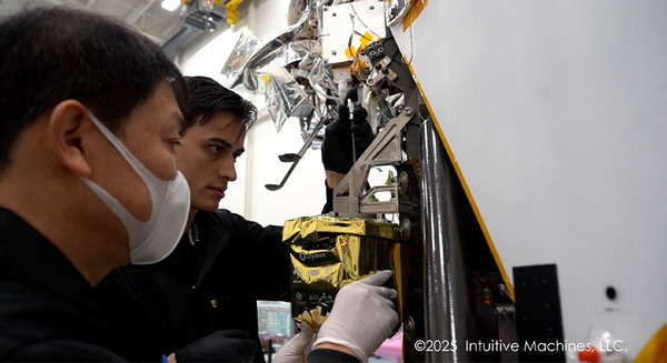 SpaceX「Falcon 9」で月へ　国産の月面探査車「YAOKI」地球からのリモート操縦に挑む　最終統合に成功