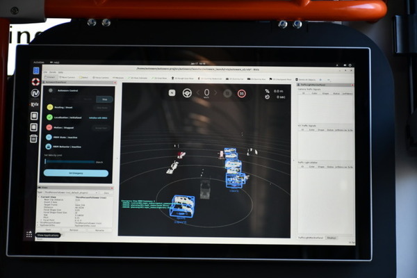 川崎市の自動運転EVバス 試乗レポート、自動運転の見どころと最新事情を徹底解説　信号協調・車線変更・車両価格・レベル4認可までetc