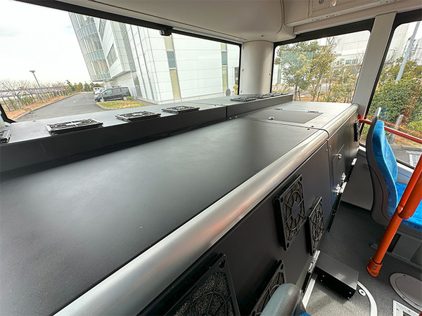 川崎市の自動運転EVバス 試乗レポート、自動運転の見どころと最新事情を徹底解説　信号協調・車線変更・車両価格・レベル4認可までetc