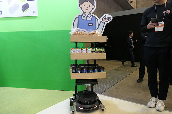 MUSE、ストアロボット「Armo One」を「SMTS2025」に出展　100kg搬送可、品出し支援、売場活性化、棚卸しまで