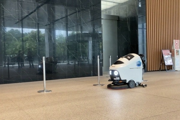清掃や案内ロボット、遠隔AI監視など最新ソリューションを展示　大和ライフネクスト本社にDXショールームを開設