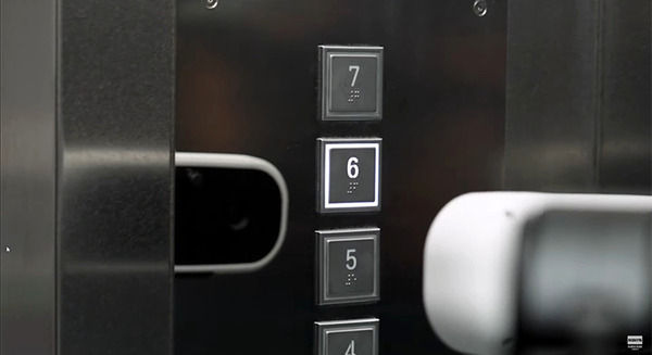 アスラテック、ROBOTIS社製の自動配送ロボットの取扱開始　屋内型と屋外型の2タイプ、エレベータを操作する機能も