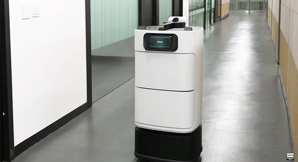 アスラテック、ROBOTIS社製の自動配送ロボットの取扱開始　屋内型と屋外型の2タイプ、エレベータを操作する機能も