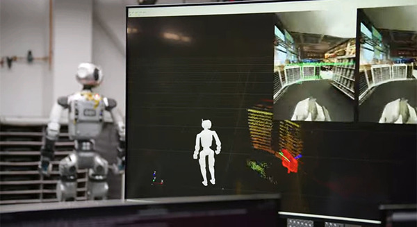 ボストン・ダイナミクスのヒューマノイド「電動アトラス」自動車製造工場で働くためトレーニング中！ラボ内部の動画を公開