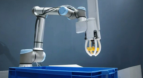 ブリヂストンがゴム人工筋肉のソフトロボットハンドのデモ動画3本を公開　物流・製造・小売で柔らかい手の可能性示す