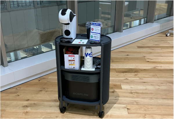GMO AIRとPreferred Roboticsが自動搬送ロボット「カチャカ」に専用シェルフ　オフィスでコーヒーを提供