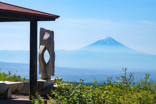 標高1420ｍの展望台まで自動運転「天空カート」に乗って眺望をゆっくり堪能　富士見高原リゾートで4月に運行開始