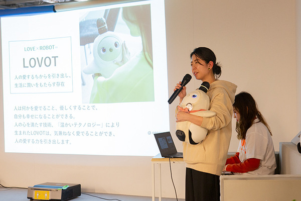 家族型ロボット『LOVOT』には本当に癒やし効果があるのか？診断アプリで確かめる「自律神経整えナイト」参加レポート