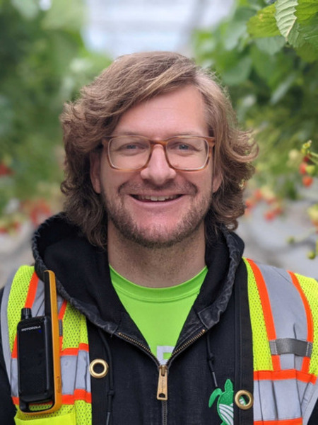 Oishii Farmがイチゴの自動収穫・自律型ロボットの開発推進へ　スマート農業のTortuga AgTechの技術関連資産を買収