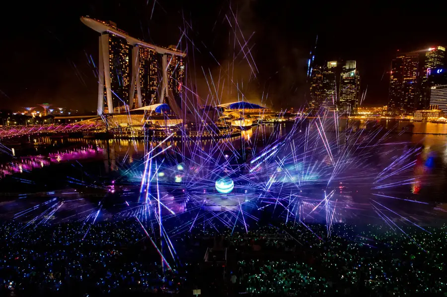東京の夜景をバックにドローンと花火、ライブパフォーマンスによる圧倒的スペクタクル「STAR ISLAND 2025」今年もお台場で開催