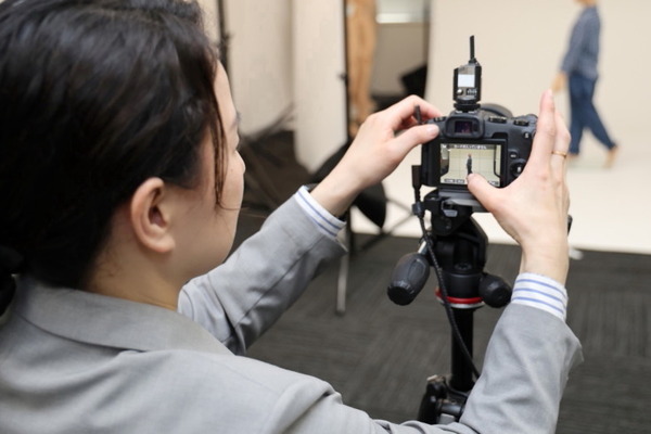 キヤノンMJとAI modelが生成AIのクリエイティブ分野で協業　AIモデルの撮影スタジオを設置し事業化を検証