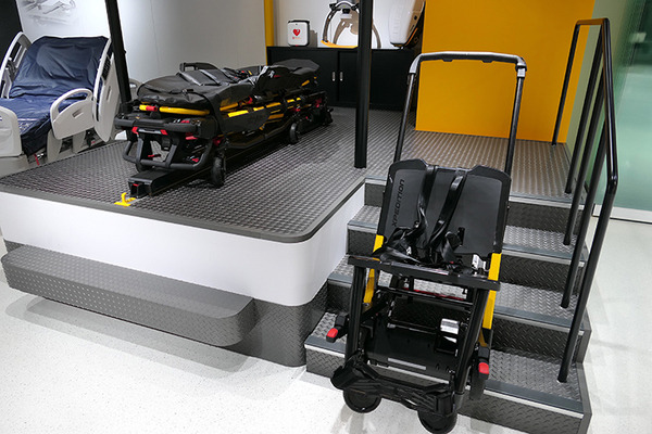 日本ストライカーが本社を拡張移転、ショールーム付きに　人工関節置換術用ロボット「Mako」訓練施設も