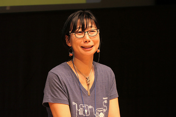 ロボットの未来を語ろう、「コミュニケーションロボット博」開催　各メーカーとオーナーたちが集う