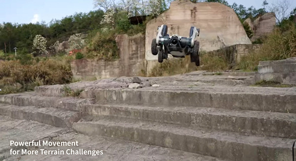 走破力と機動力がケタ違い！DEEP Robotics、車輪つきの四足歩行ロボットの性能を最新動画でチェック