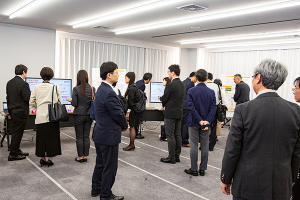 NTTの最先端研究を公開する「オープンハウス2025」開催へ　「空中に触感を生み出す」「集中力を高める光」など、見どころを一挙紹介