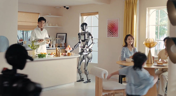 ヒューマノイドは医療や介護現場、日常生活にどのように溶け込むのか　Fourierの10周年記念動画が描く未来