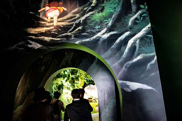 「ジブリの立体造型物展」開幕！ 巨大トトロや紅の豚の飛行艇など圧巻の造型物の見どころ紹介　体験レポート