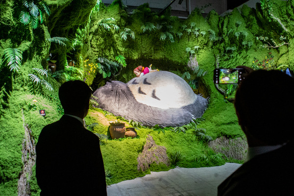 「ジブリの立体造型物展」開幕！ 巨大トトロや紅の豚の飛行艇など圧巻の造型物の見どころ紹介　体験レポート