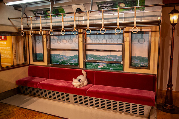 「ジブリの立体造型物展」開幕！ 巨大トトロや紅の豚の飛行艇など圧巻の造型物の見どころ紹介　体験レポート