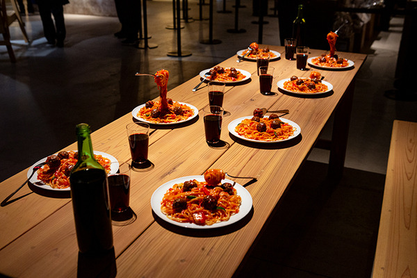 「ジブリの立体造型物展」開幕！ 巨大トトロや紅の豚の飛行艇など圧巻の造型物の見どころ紹介　体験レポート