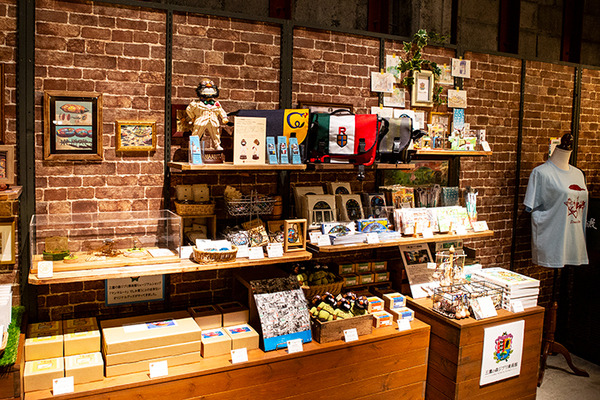 「ジブリの立体造型物展」開幕！ 巨大トトロや紅の豚の飛行艇など圧巻の造型物の見どころ紹介　体験レポート