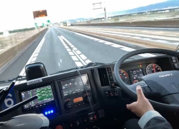 T2、自動運転トラックで国内最長の約500キロ走破に初成功　神奈川-神戸を走行、神戸市と連携開始　動画も公開