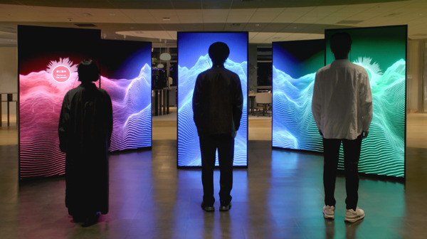 「あなたの脳波の変化を計測して地形として可視化します」VIEとドコモ、次世代イヤホン型脳波計とニューロミュージックで体験的インスタを提供