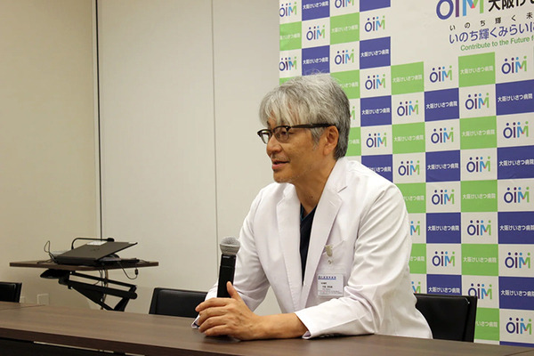 フォースフィードバック対応の手術支援ロボット「ダビンチ5」国内初導入、大阪けいさつ病院が1例目の直腸がん手術を実施