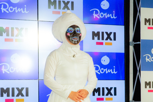 生成AI対応の会話AIロボット「Romi Lacatanモデル」発売！【笑撃】もうひとつの新モデルはまさかのヒト型だった!?