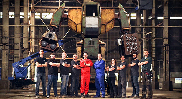 8年前、4m級の巨大ロボットが戦う日米決戦があった！熱狂した壮絶デュエルを振り返る