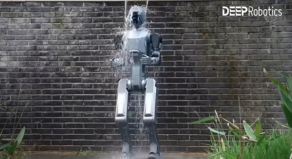 全天候型ヒューマノイドロボットの動画を公開　DEEP Roboticsが防水・防塵で産業用ヒューマノイドを再定義へ